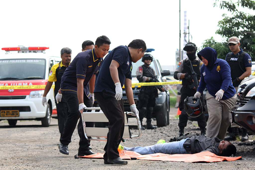 Polresta Bekasi Lakukan Simulasi Penanganan Teroris