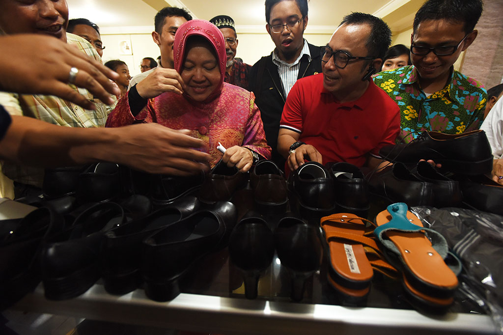 Risma Resmikan Gang Dolly Jadi Kampung Wisata Mural