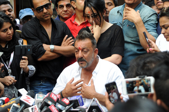 Sanjay Dutt Akhirnya Bebas dari Penjara