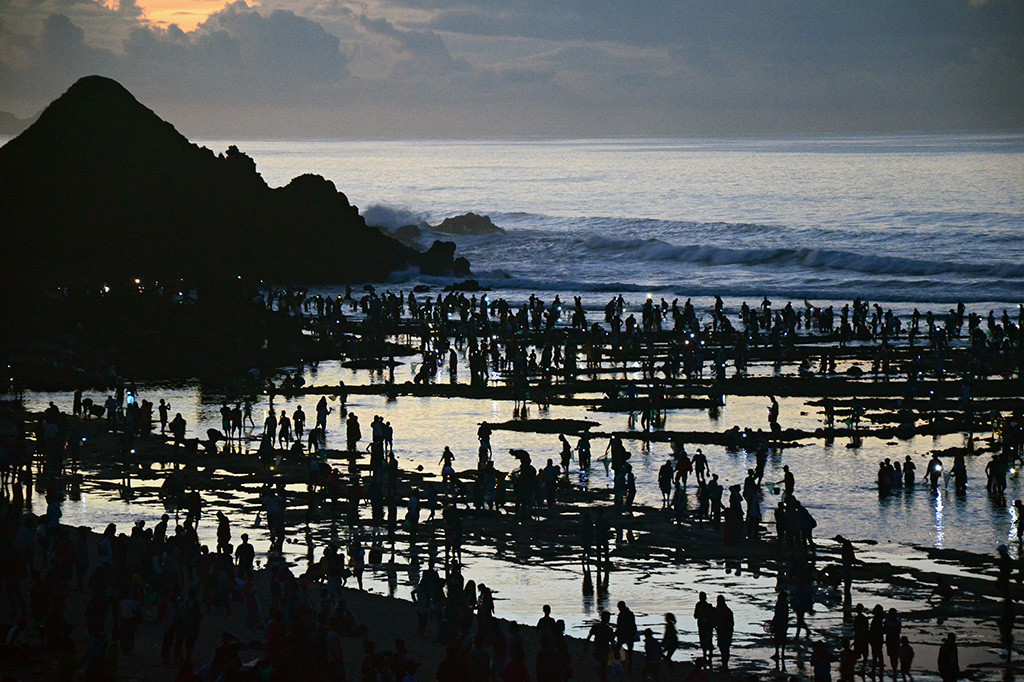 Gelaran Festival Bau Nyale 2016 di Lombok