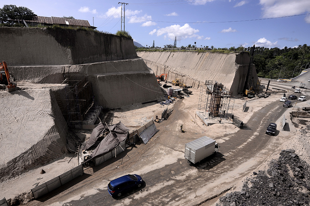 Pembangunan Tol Manado-Bitung Ditargetkan Rampung 2018