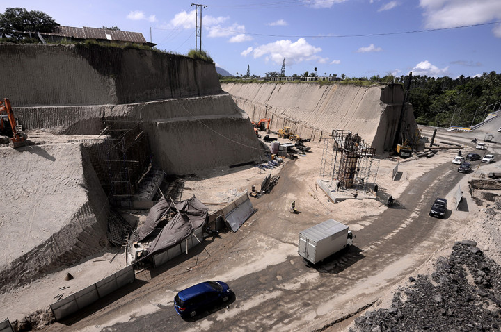 Pembangunan Tol Manado-Bitung Ditargetkan Rampung 2018