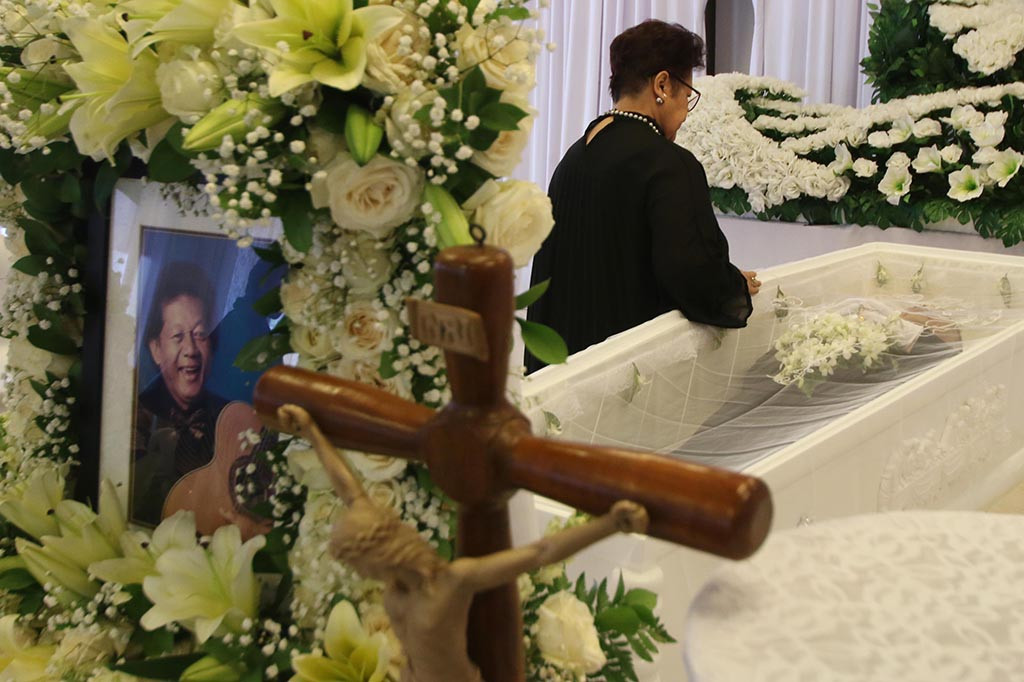 Musisi Jazz Legendaris Ireng Maulana Tutup Usia