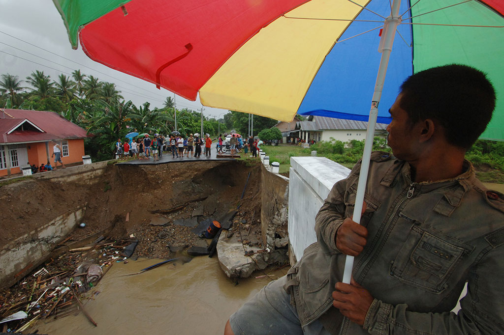 Akses Jalan Menuju Pasir Jambak Terputus