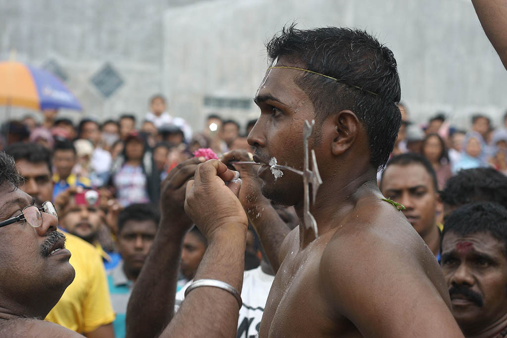 Umat Hindu Tamil di Lubuk Pakam Gelar Ritual Thaipusam
