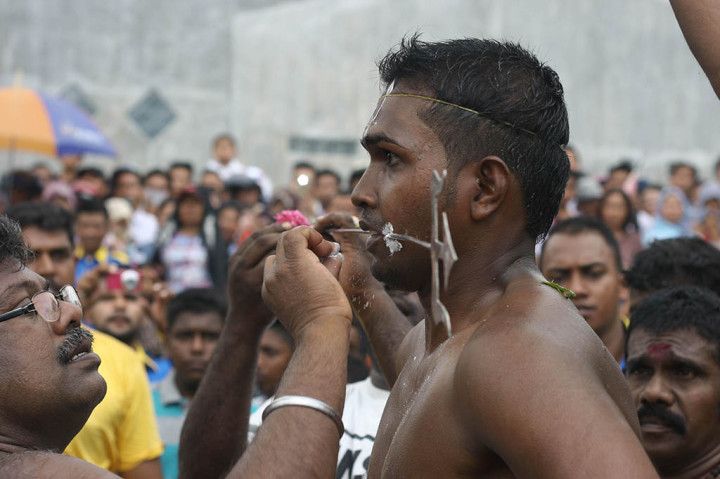 Umat Hindu Tamil di Lubuk Pakam Gelar Ritual Thaipusam