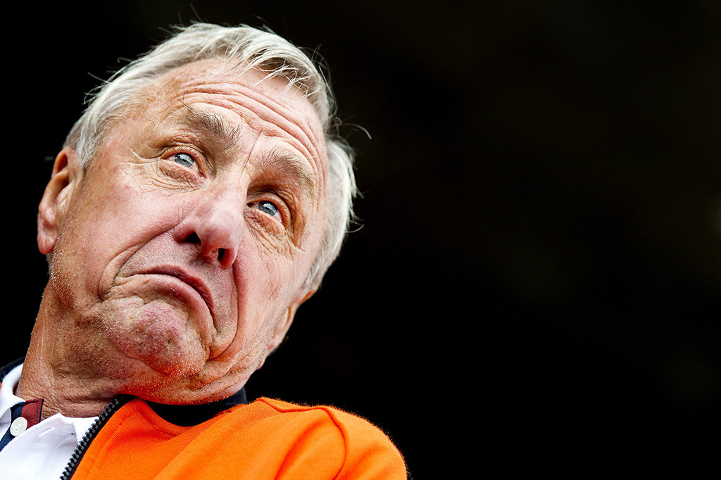 Legenda Sepak Bola Johan Cruyff Tutup Usia