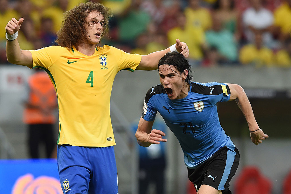 Lima menit kemudian Uruguay memperkecil ketertinggalan menjadi 2-1 lewat Edinson Cavani.