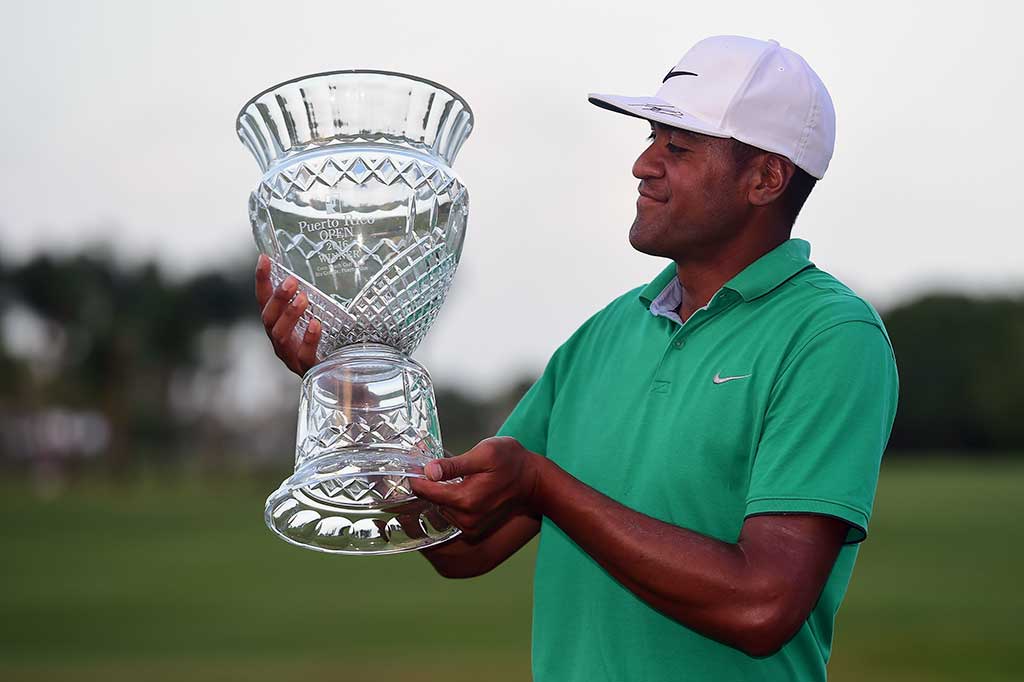 Finau Juara Golf Pierto Rico Terbuka