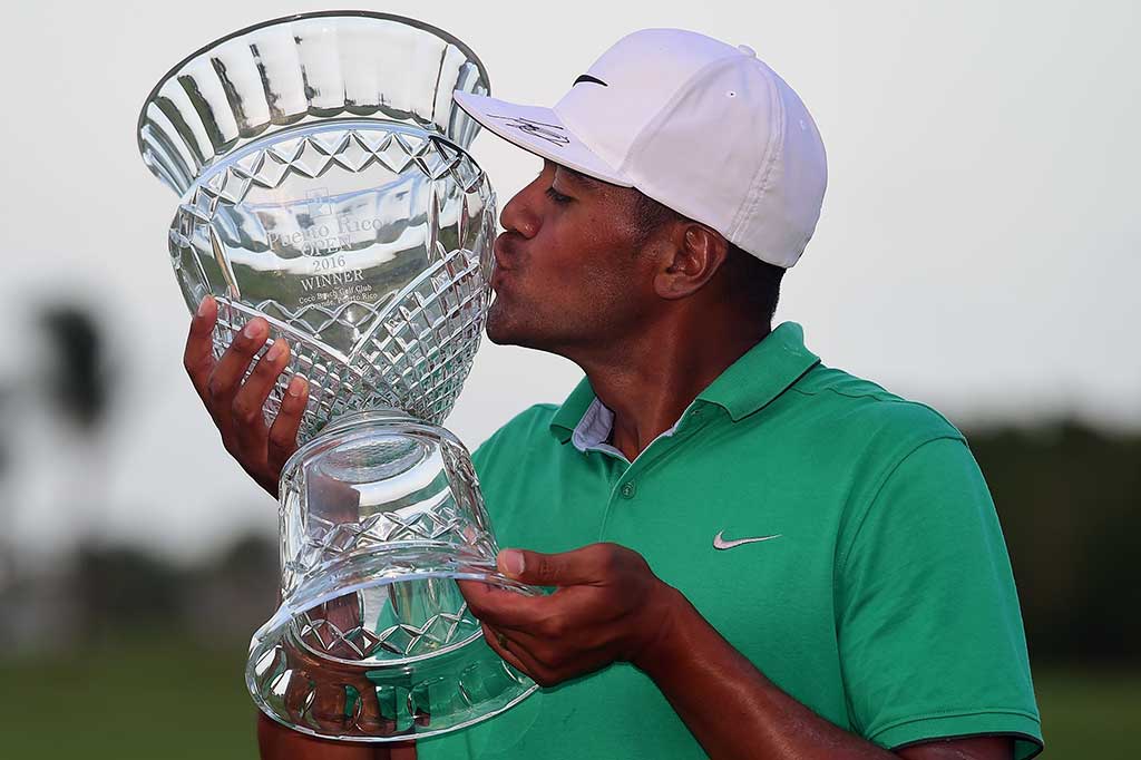 Finau Juara Golf Pierto Rico Terbuka