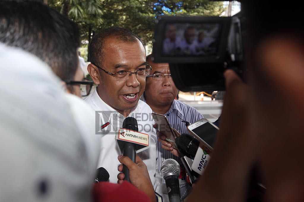 Kemenpora Sambangi KPK Terkait Lanjutan Proyek Hambalang