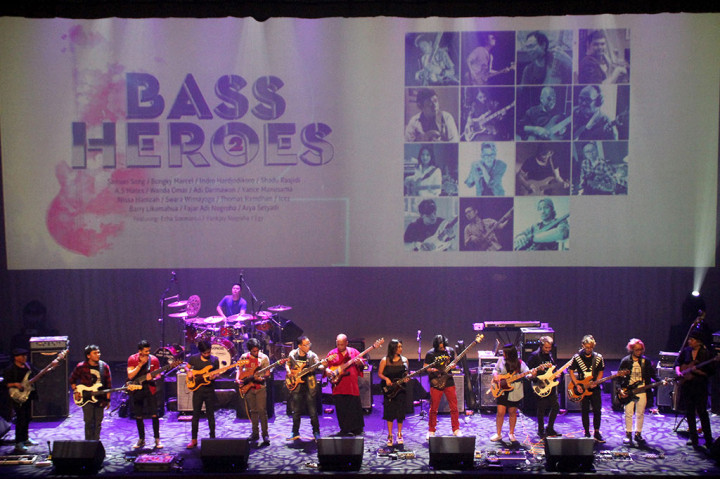 Bass Heroes 2 Libatkan 15 Bassist dari Berbagai Generasi