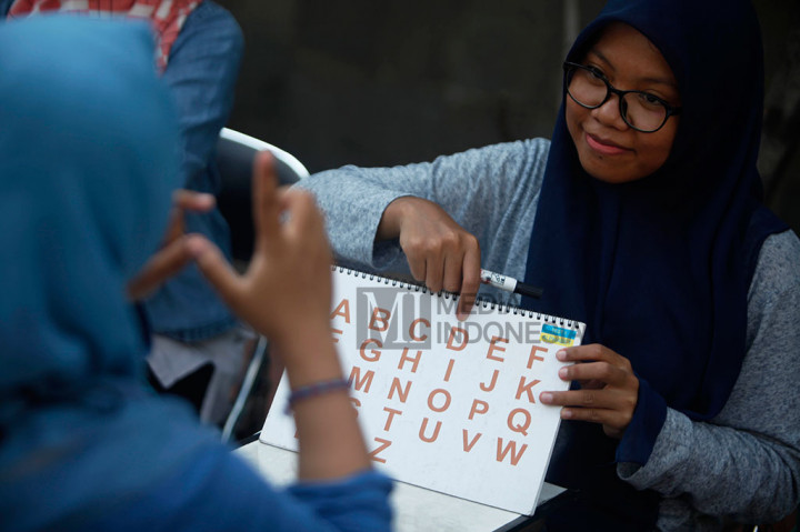 Gerkatin Lakukan Sosialisasi Bahasa Isyarat Indonesia