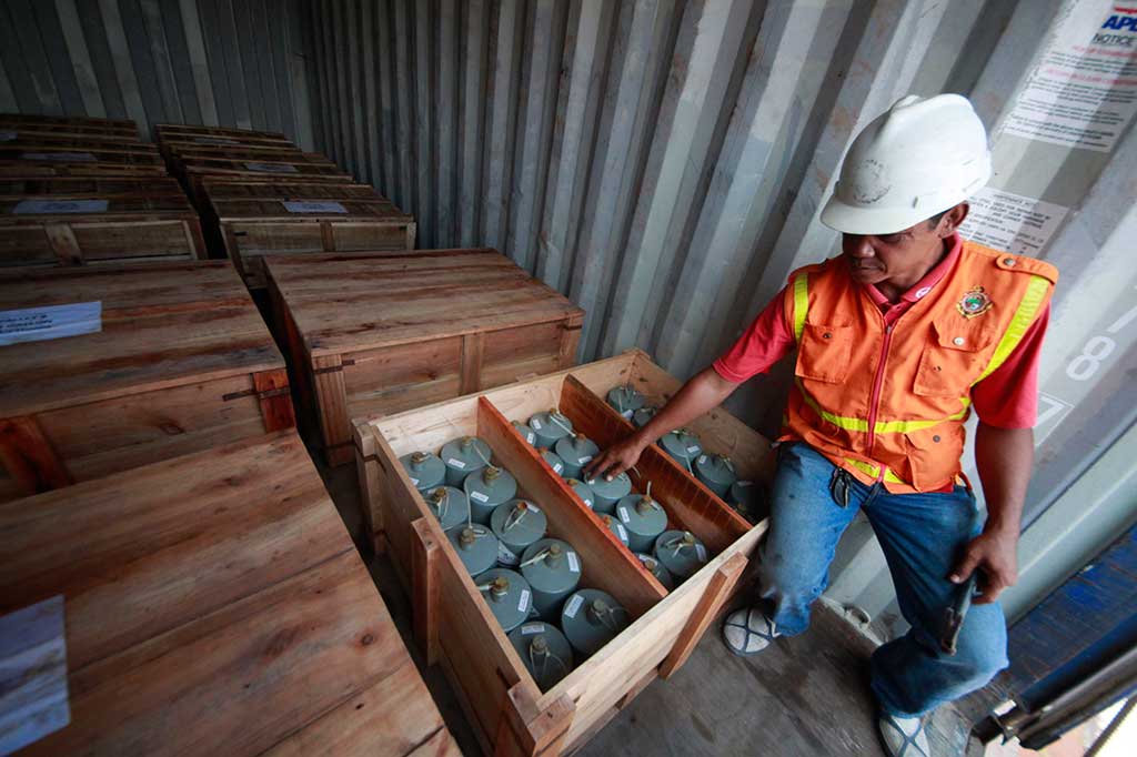 Petugas Gagalkan Ekspor Batu Obsidian dan Mercury Tanpa Izin