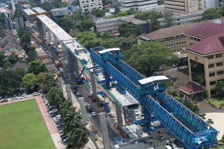 Pembangunan Jalan Layang TransJakarta Rute Tendean-Ciledug Capai 54,6%