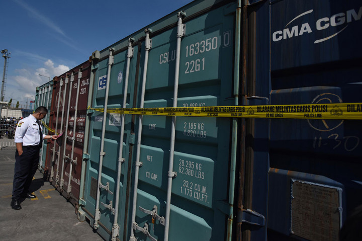 Enam Kontainer Pupuk Ilegal di Pelabuhan Tanjung Priok Diamankan