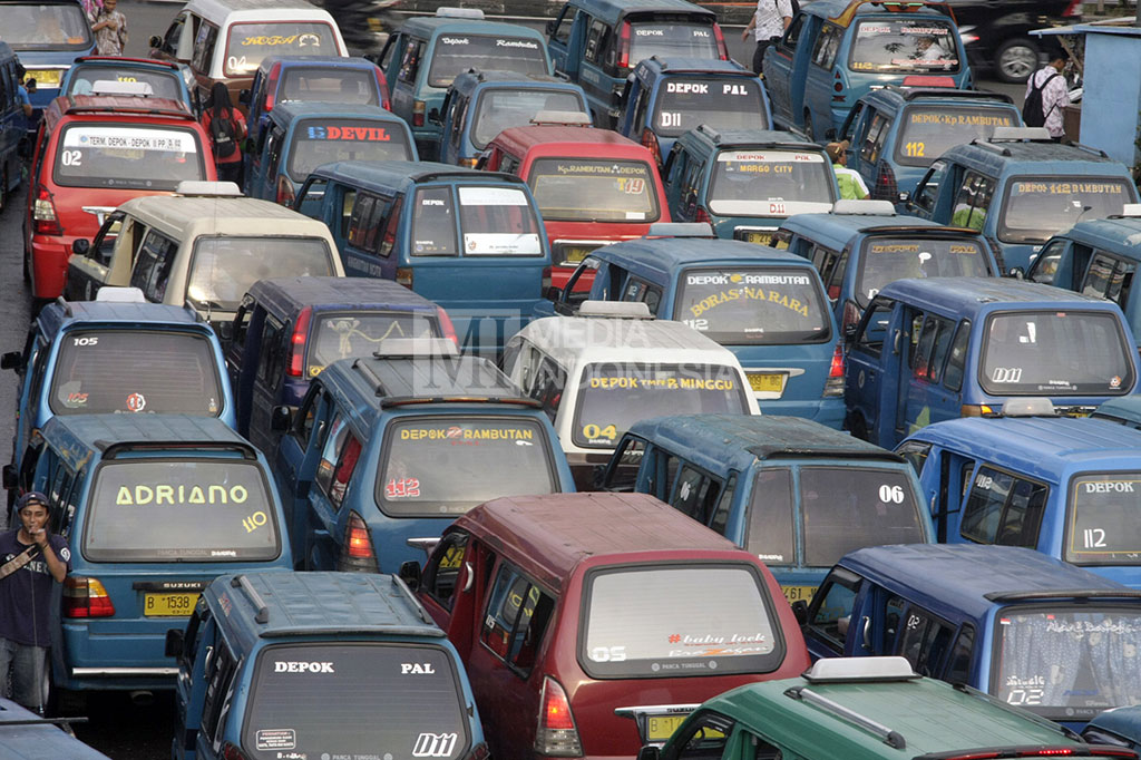 Tarif Angkutan Umum di Depok Tidak Turun
