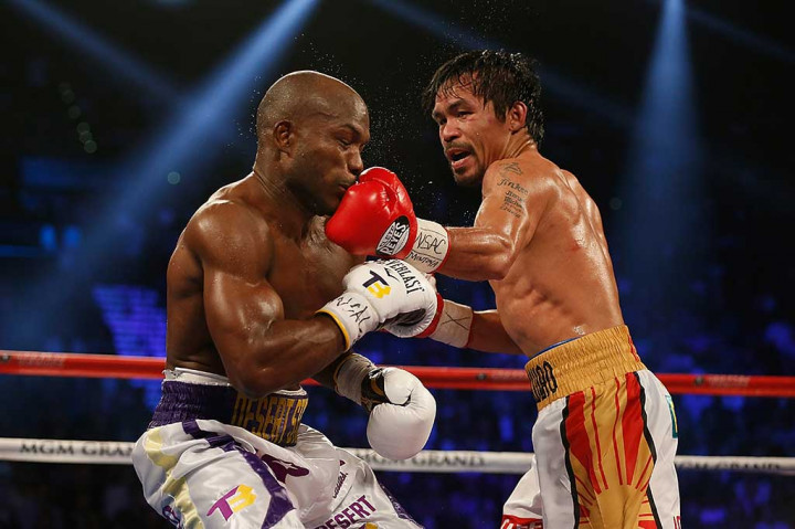 Pacquiao Kalahkan Bradley dengan Angka Mutlak