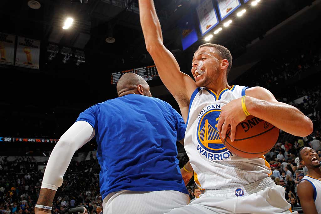Warriors Samai Rekor Kemenangan Bulls Era Jordan
