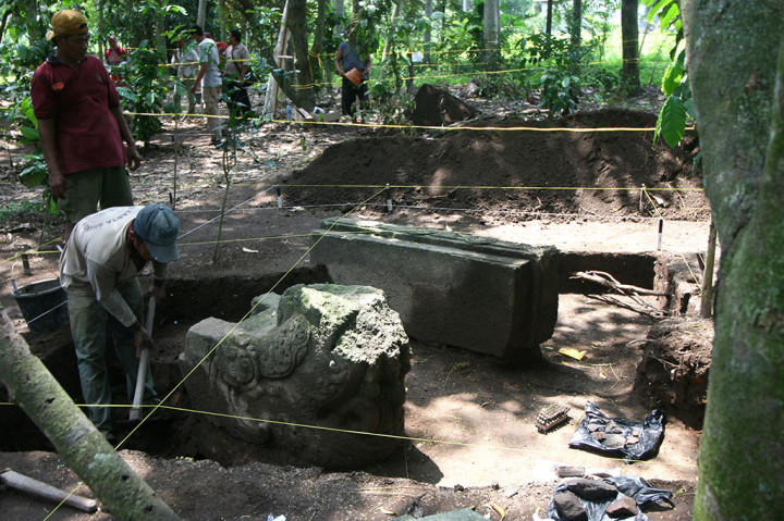 Ekskavasi Kuburan Candi di Kediri
