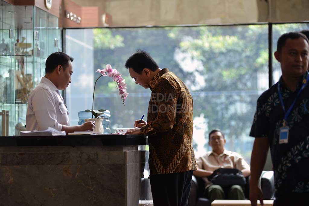 Ahok Penuhi Panggilan KPK