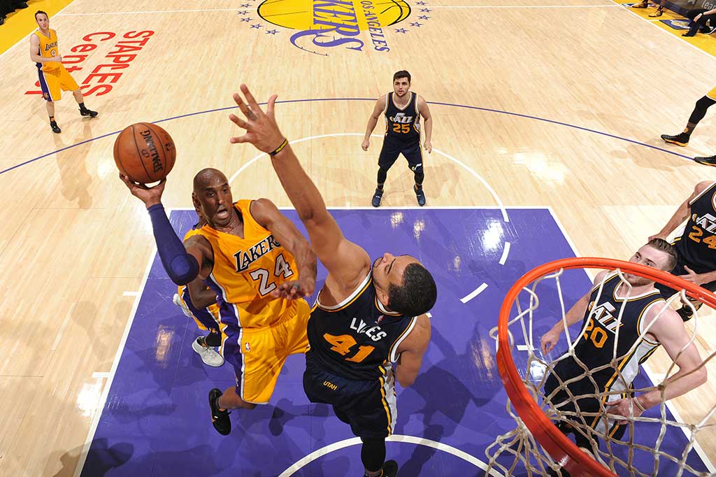Kobe Cetak 60 Poin dalam Laga Perpisahannya