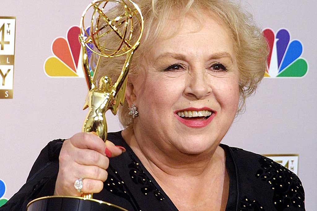 Bintang 'Everybody Loves Raymond' Doris Roberts Tutup Usia