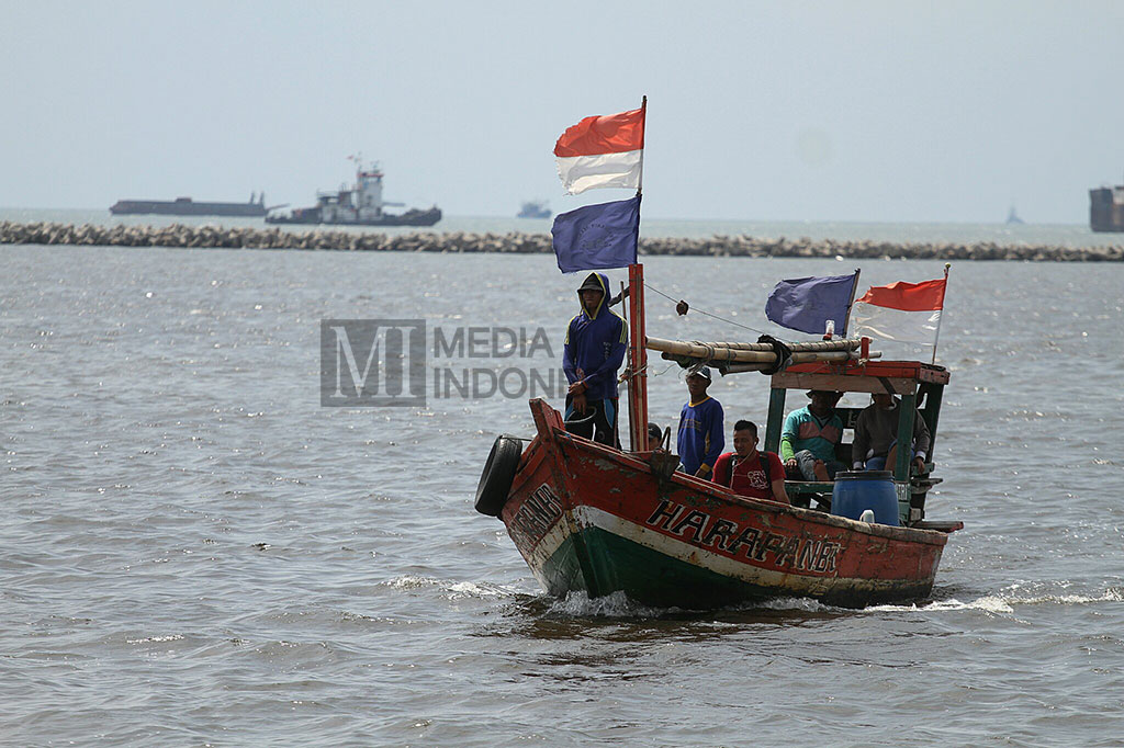 Sejumlah Nelayan Muara Angke Alih Profesi