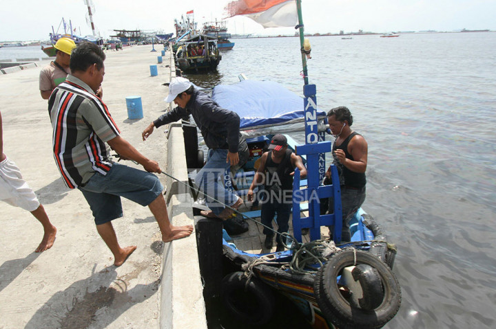 Sejumlah Nelayan Muara Angke Alih Profesi