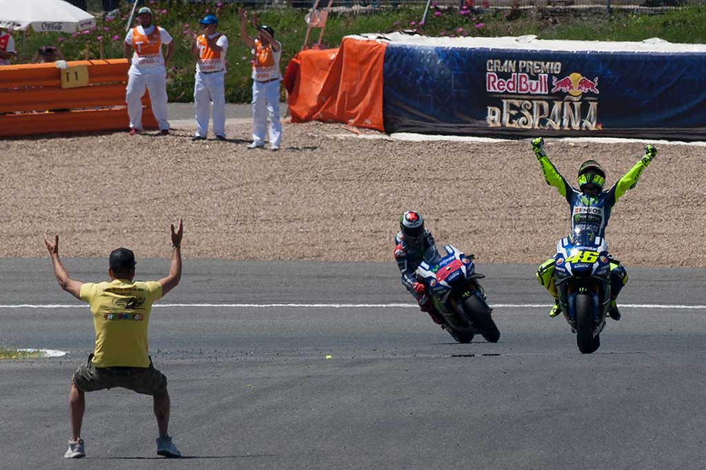 Rossi Kampiun di MotoGP Spanyol