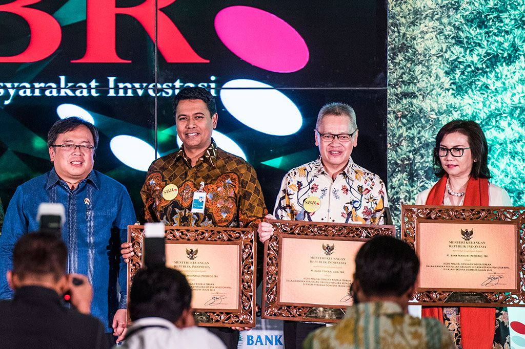 Pemerintah Resmi Terbitkan SBR Seri 002