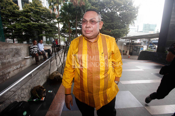 Elion Numberi Jalani Pemeriksaan KPK Terkait Kasus Damayanti