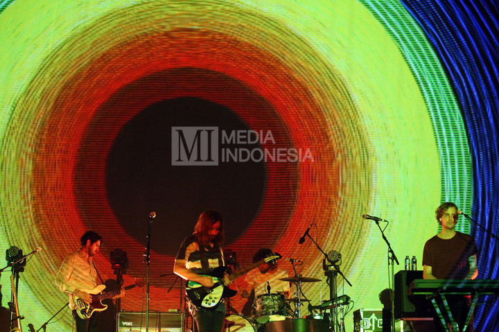 Konser Tame Impala di Jakarta Memukau Penonton