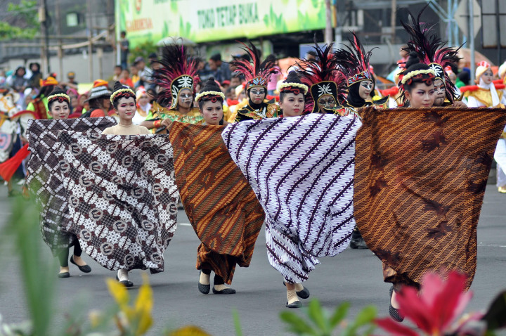 Kirab Budaya Peringati Hari Jadi Kota Magelang