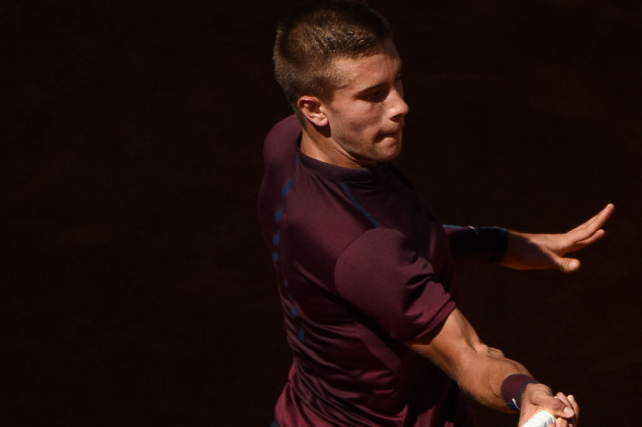 Djokovic Menang Mudah Atas Borna Coric di Madrid Terbuka