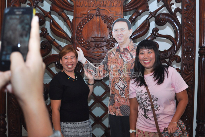 Wisata Balai Kota DKI Jakarta Dipadati Pengunjung