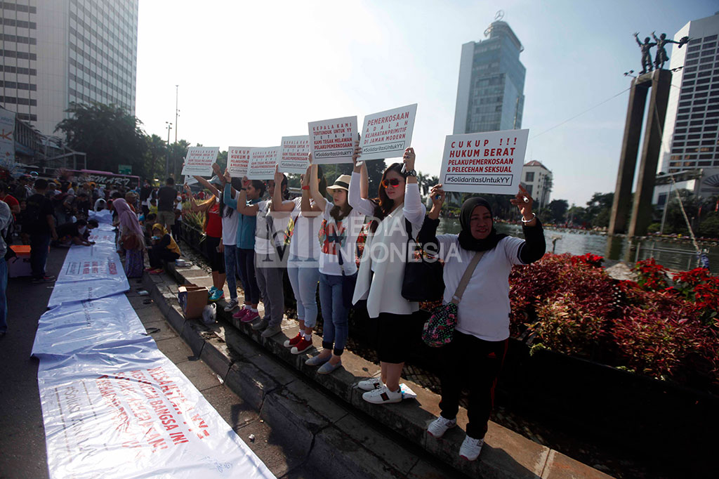 Aktivis Perempuan Gelar Aksi Solidaritas untuk YY