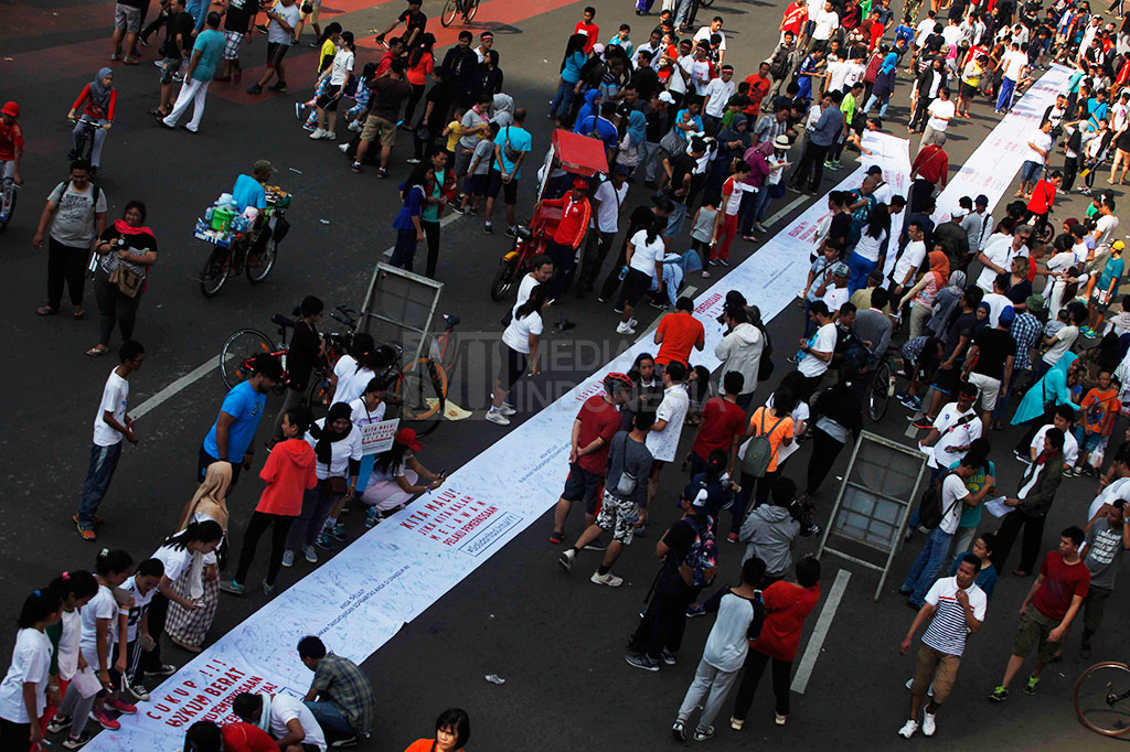 Aktivis Perempuan Gelar Aksi Solidaritas untuk YY