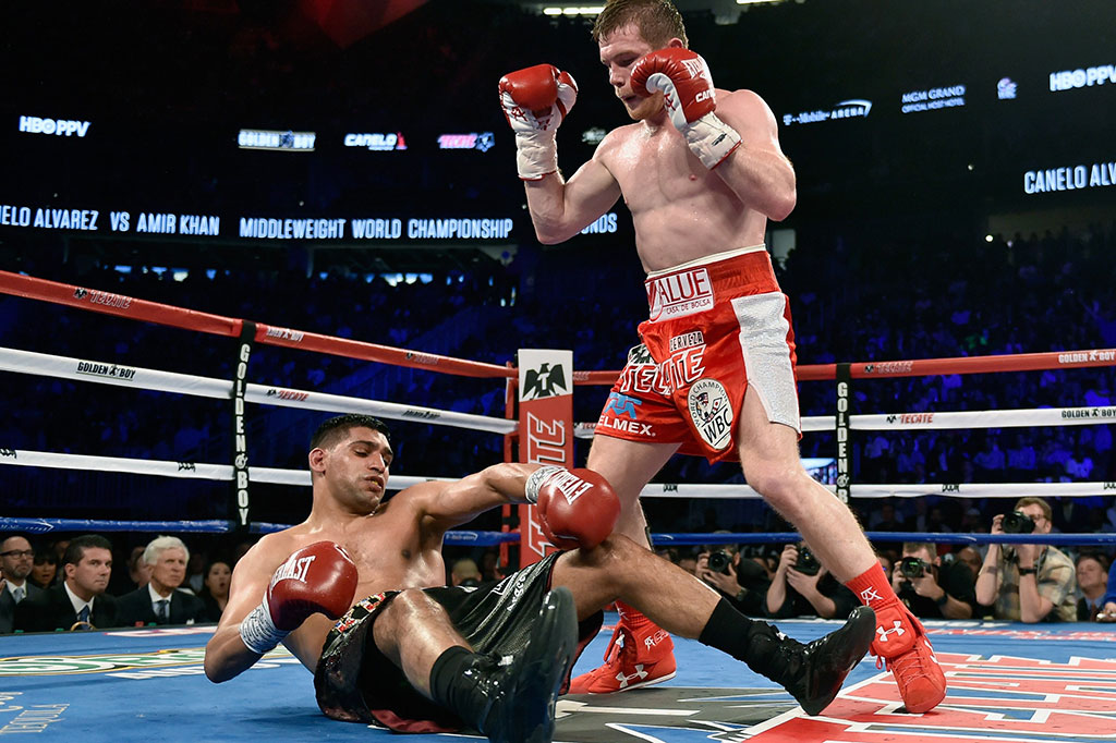 Saul Alvarez Pukul KO Amir Khan di Ronde Enam
