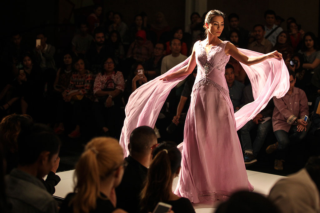 Peragaan Busana APPMI di JFFF 2016