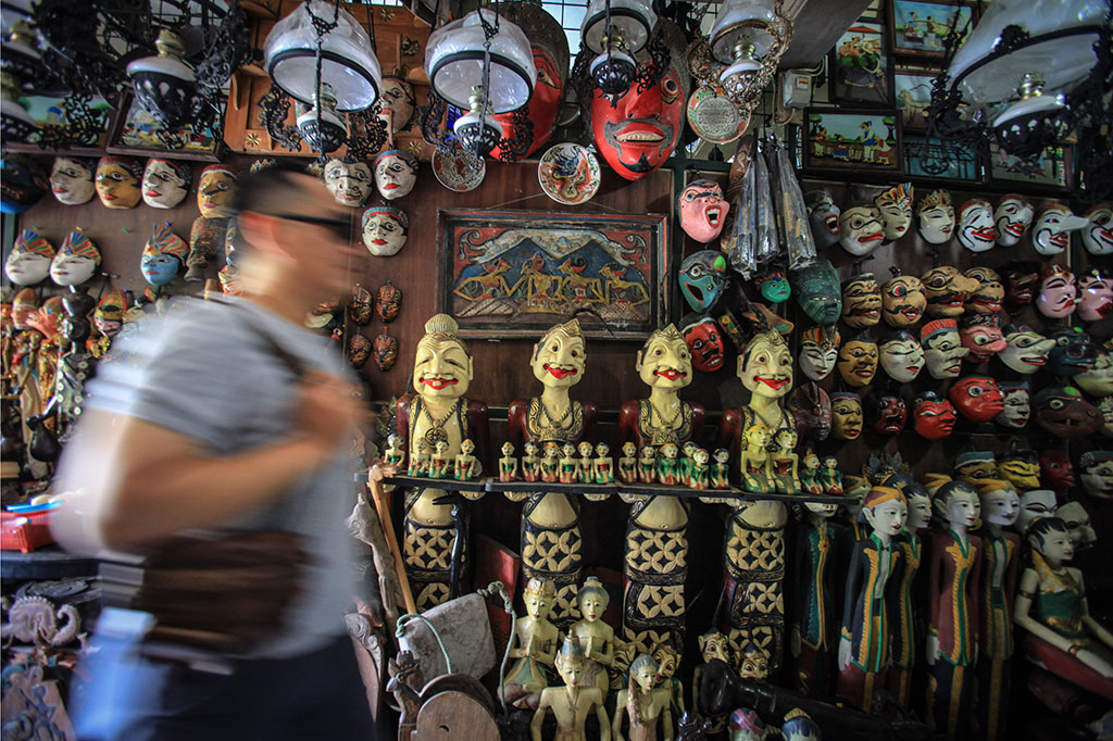 Pasar Windujenar, Tempat Wisata Barang Antik Andalan Kota Solo