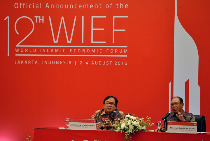 WIEF ke-12 yang akan dilaksanakan di Jakarta Convention Center (JCC) pada 2-4 Agustus 2016 tersebut mengambil tema 'Desentralisasi Pertumbuhan, Memberdayakan Bisnis Masa Depan' dan diikuti kurang lebih 100 negara.