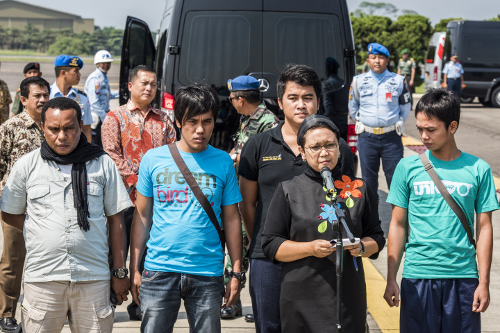 Menlu Retno menegaskan bebasnya empat orang WNI ini berkat kerjasama baik antara pemerintah RI dengan Filipina.