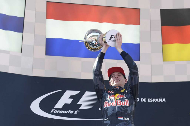 Verstappen juga menjadi pembalap termuda yang naik podium dan pembalap pertama asal Belanda yang memenangi balapan sejak kejuaraan dimulai pada 1950.