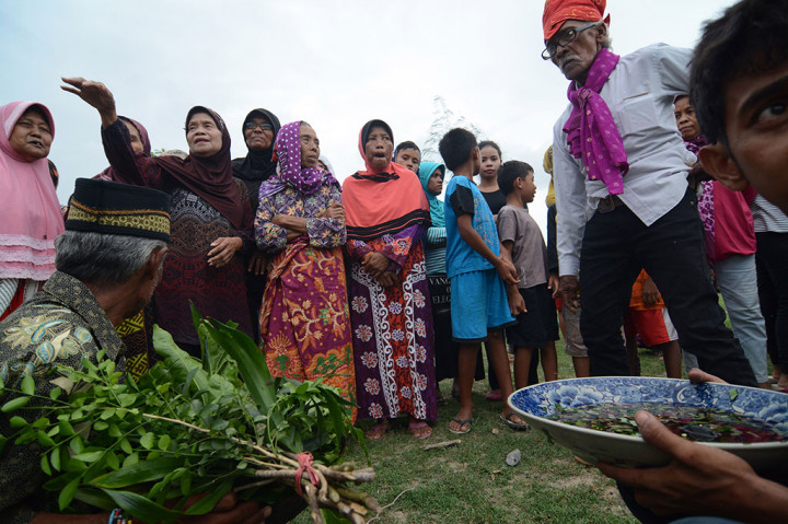 Suku Kaili Gelar Ritual Tolak Bala Pompaura