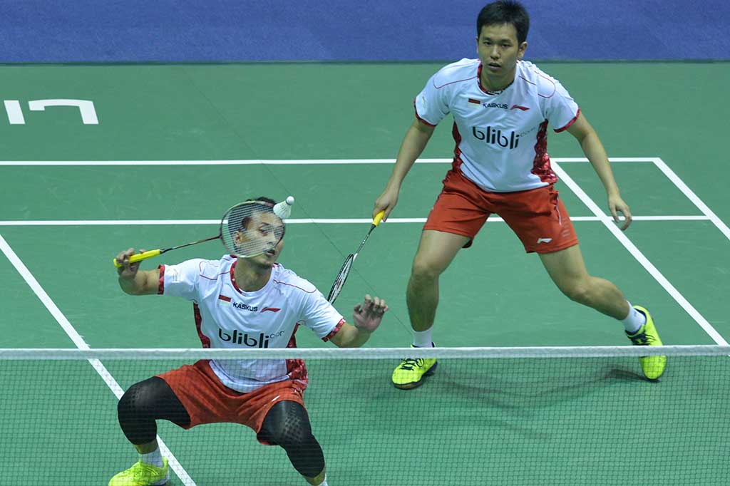 Namun, ganda putra andalan Merah-Putih Hendra Setiawan/Mohammad Ahsan mampu menyamakan kedudukan setelah menang atas ganda peringkat satu dunia Lee Yong Dae/Yoo Yeon Seong dalam dua game langsung 21-15, 21-12.