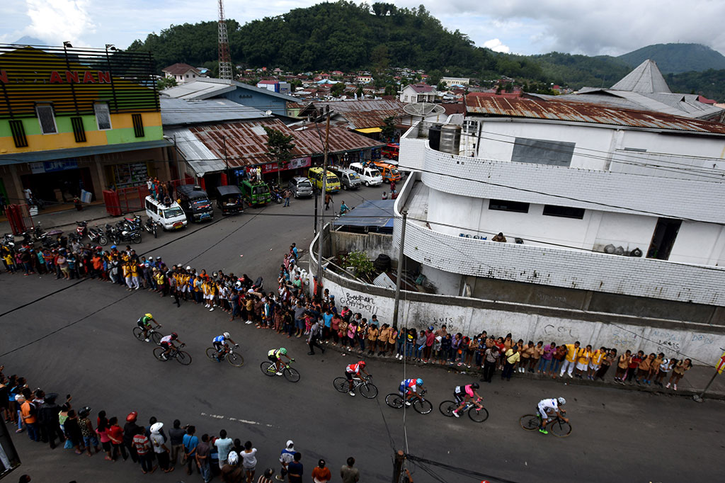 Young Yonghon Juarai Etape Ketiga Tour De Flores