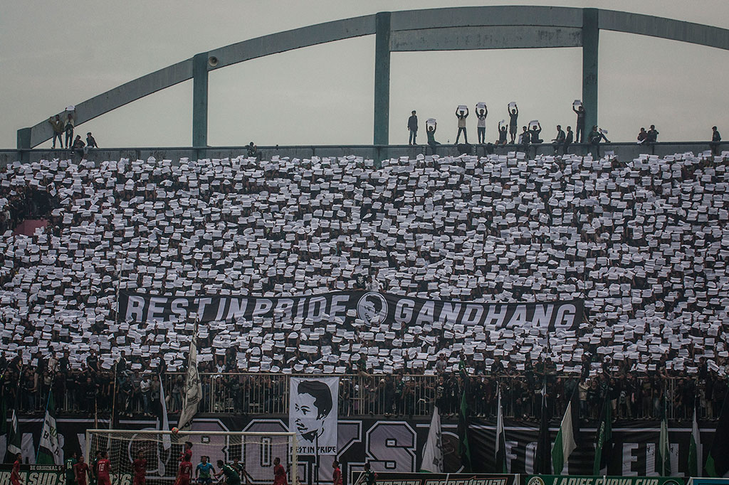 Mengenang Korban Bentrok Antar Suporter Sepak Bola