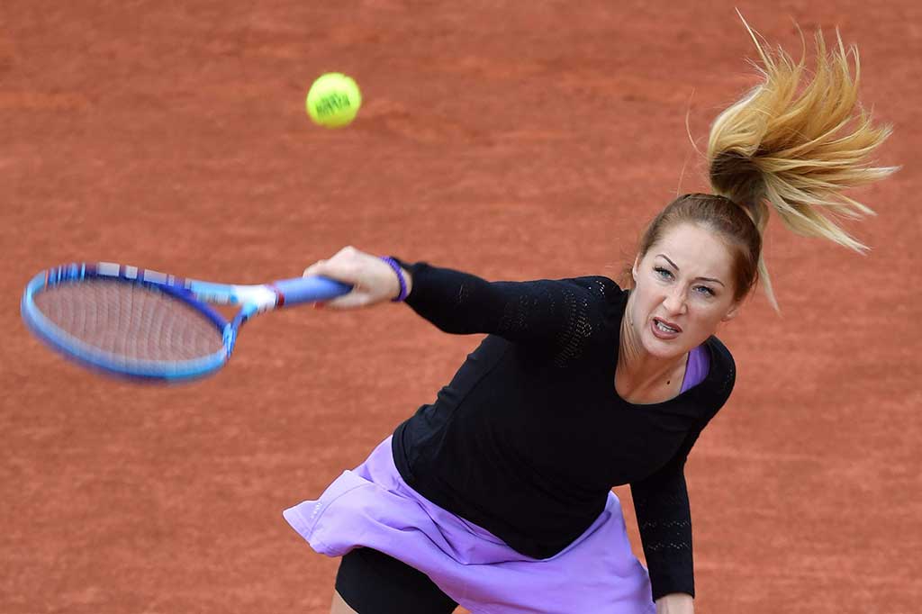 Radwanska Melaju ke Putaran Kedua Prancis Terbuka