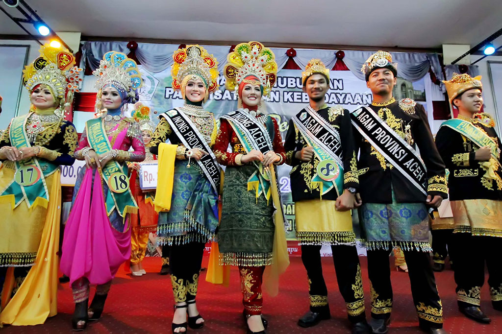 Penobatan Agam-Inong Duta Wisata Aceh